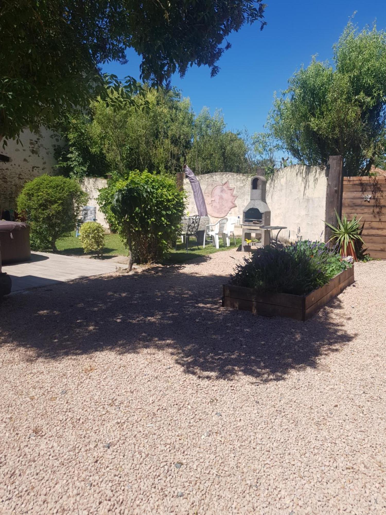 Вілла Le Miette, Family House Sleeps 6 La Celle-sous-Gouzon Екстер'єр фото